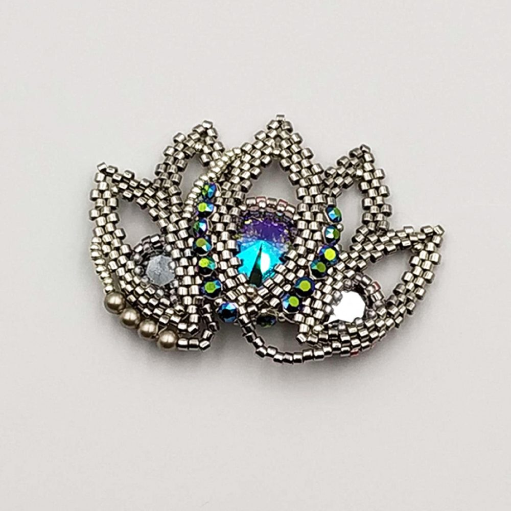 Lotus Pendant 301